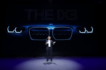 BMW iX3